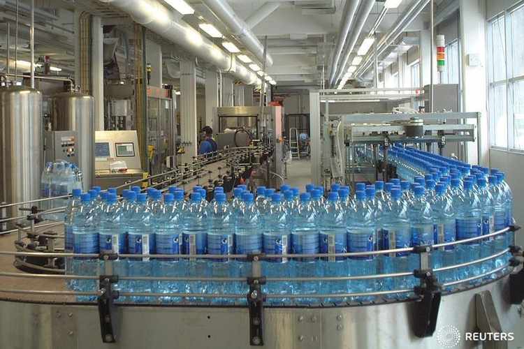 افكار مصانع ناجحة مصنع لتوزيع المياه